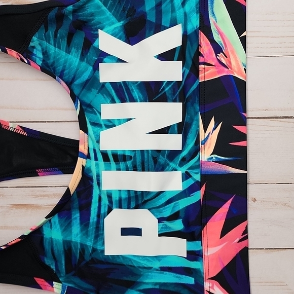 PINK Victoria's Secret Tropical Floral Sports Bra - Picture 2 of 8